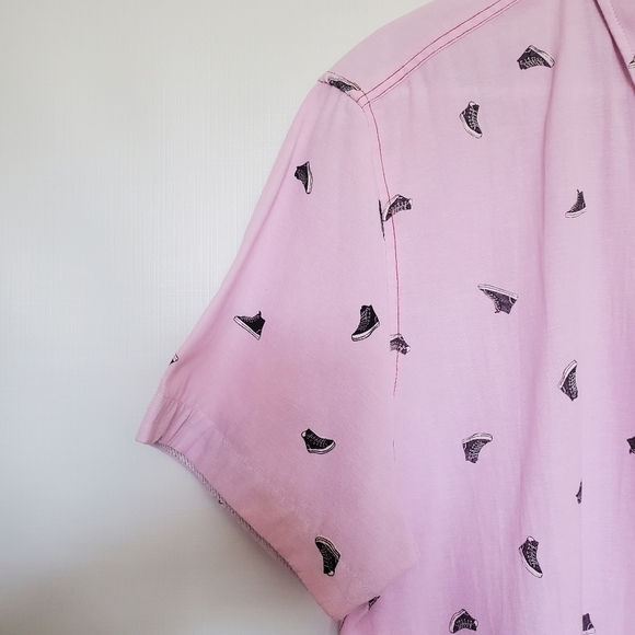 SOVEREIGN CODE MENS SHIRT SLIMFIT PINK/LILAC CONVERSE STYLE SNEAKER PRINT (XL) - Picture 5 of 9